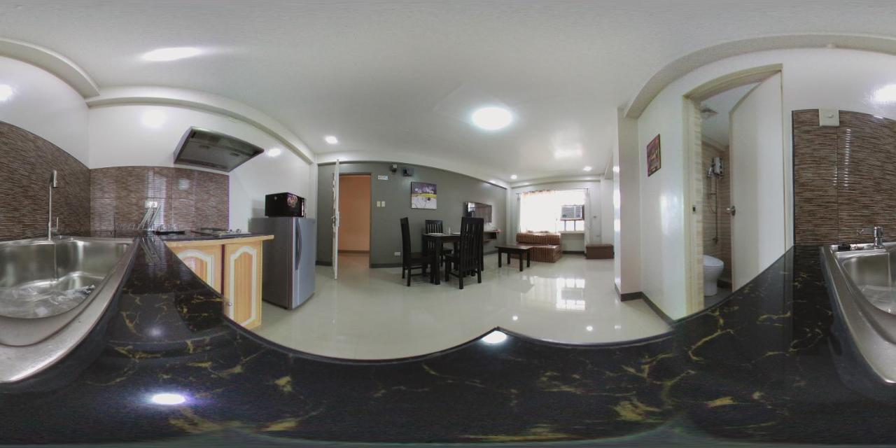 Beinte Singko De Marso Apartments Candon Bagian luar foto
